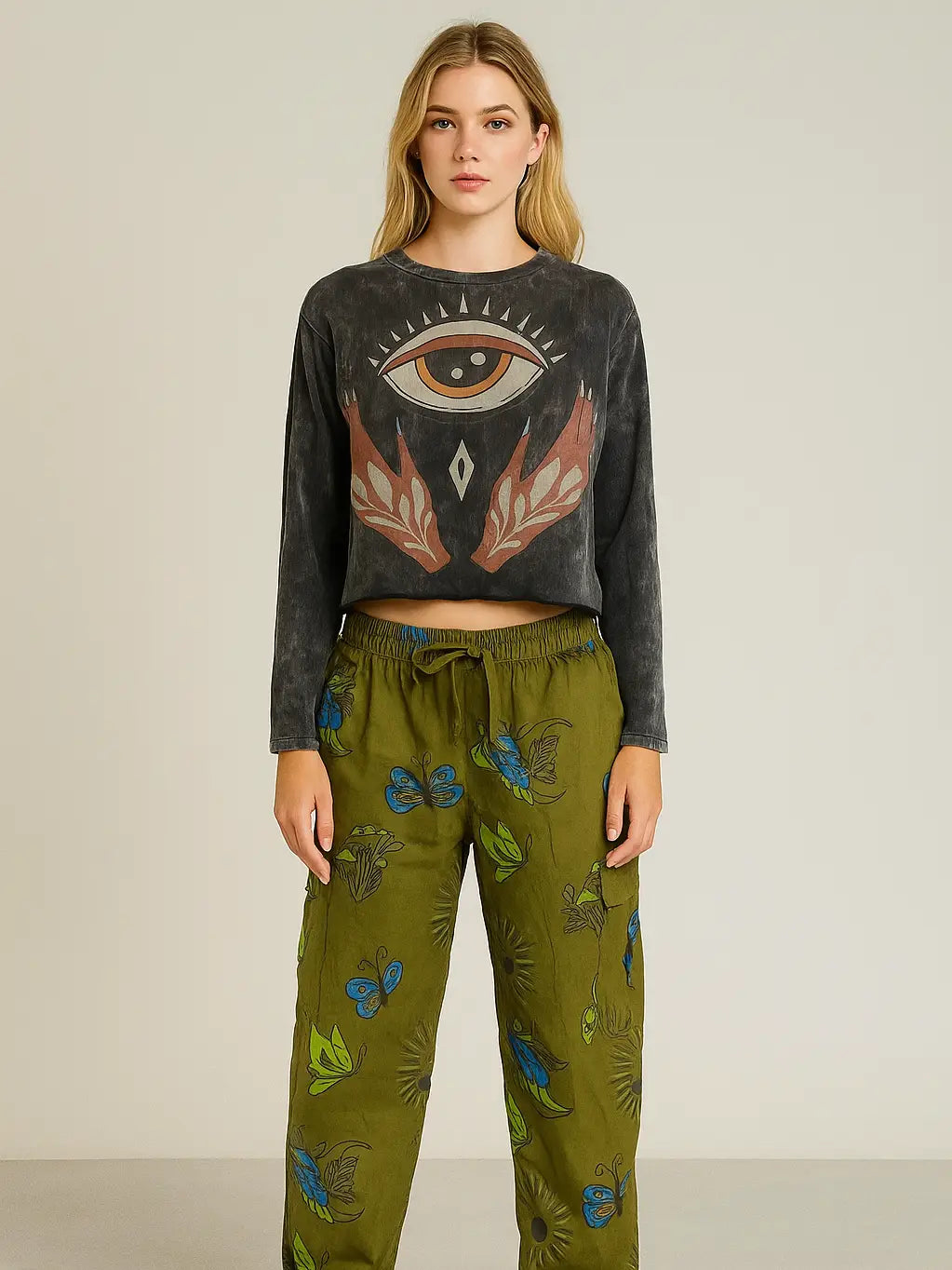 Pattern Long Sleeve Crop