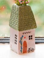 Cottage Bud vase