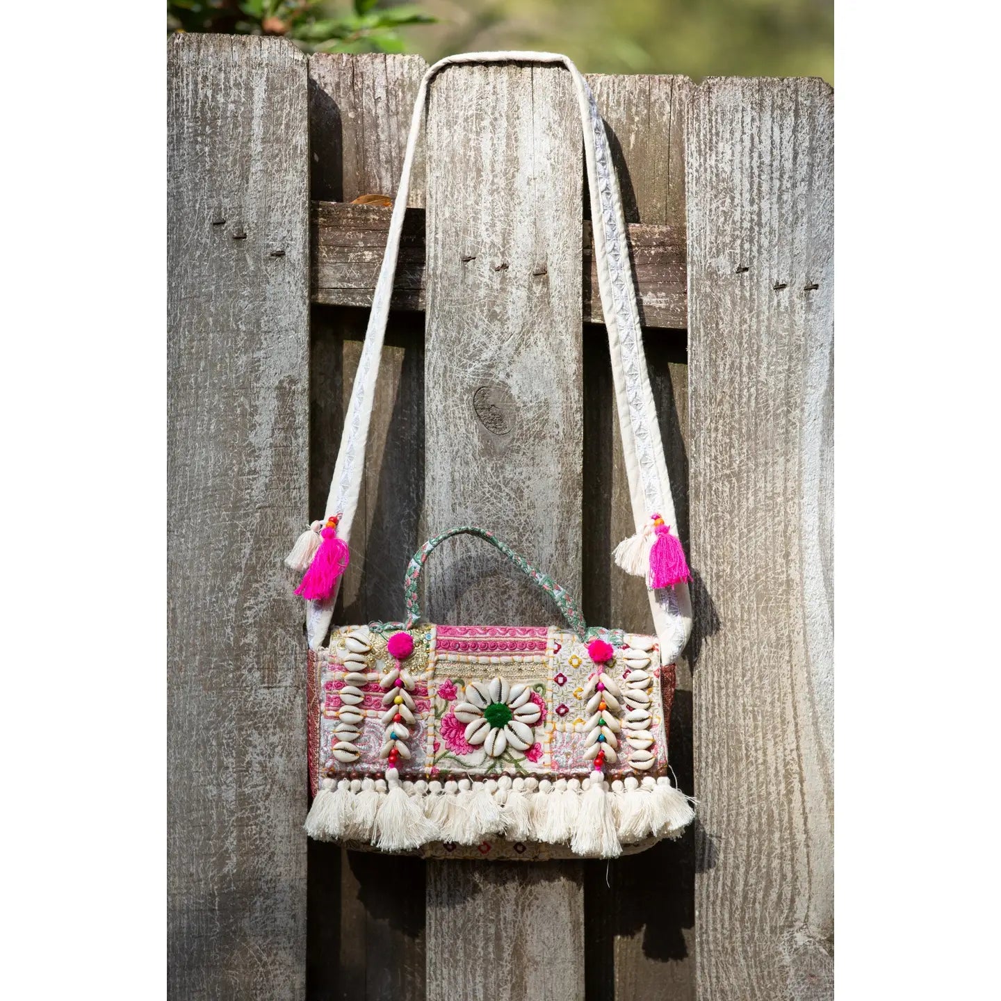 Rosy Shore Embroided Bag with Shells