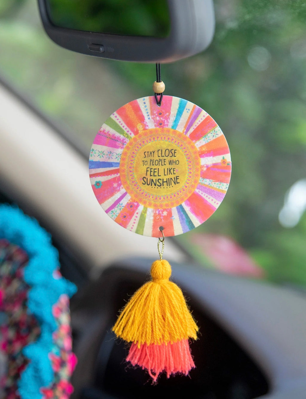 Stay close air freshener