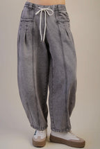Barrel Acid Wash Jeans