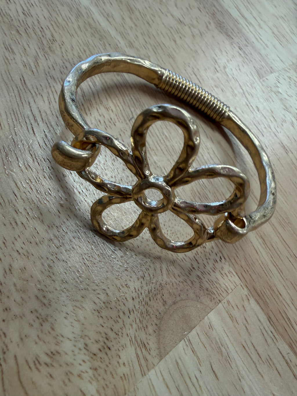 Hammered Flower Clasp