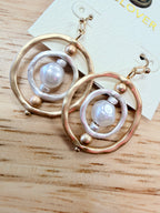 Circle earrings