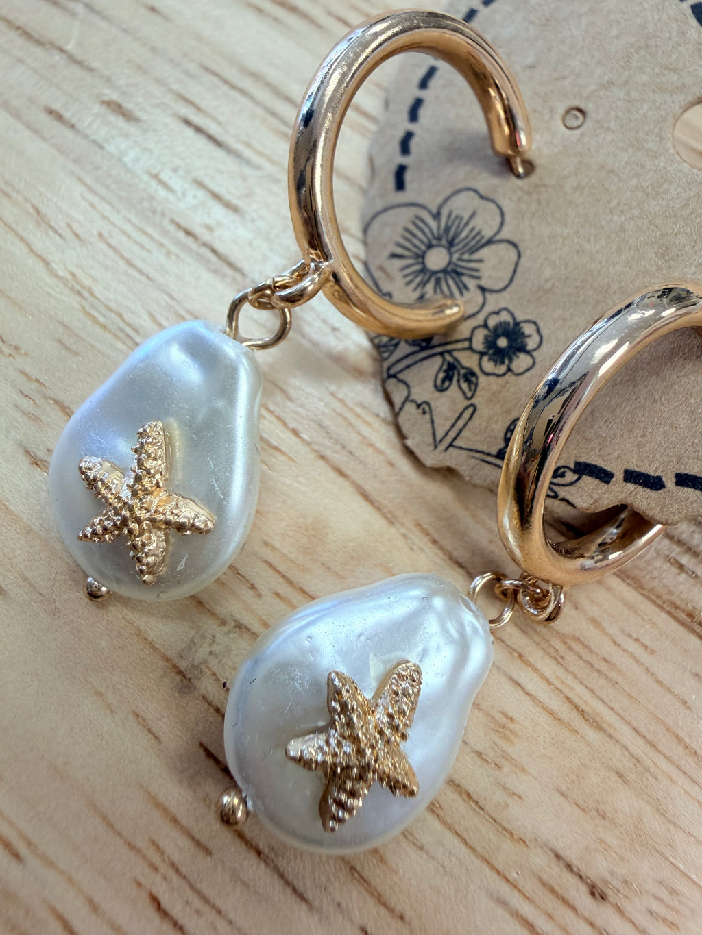 Starfish earrings