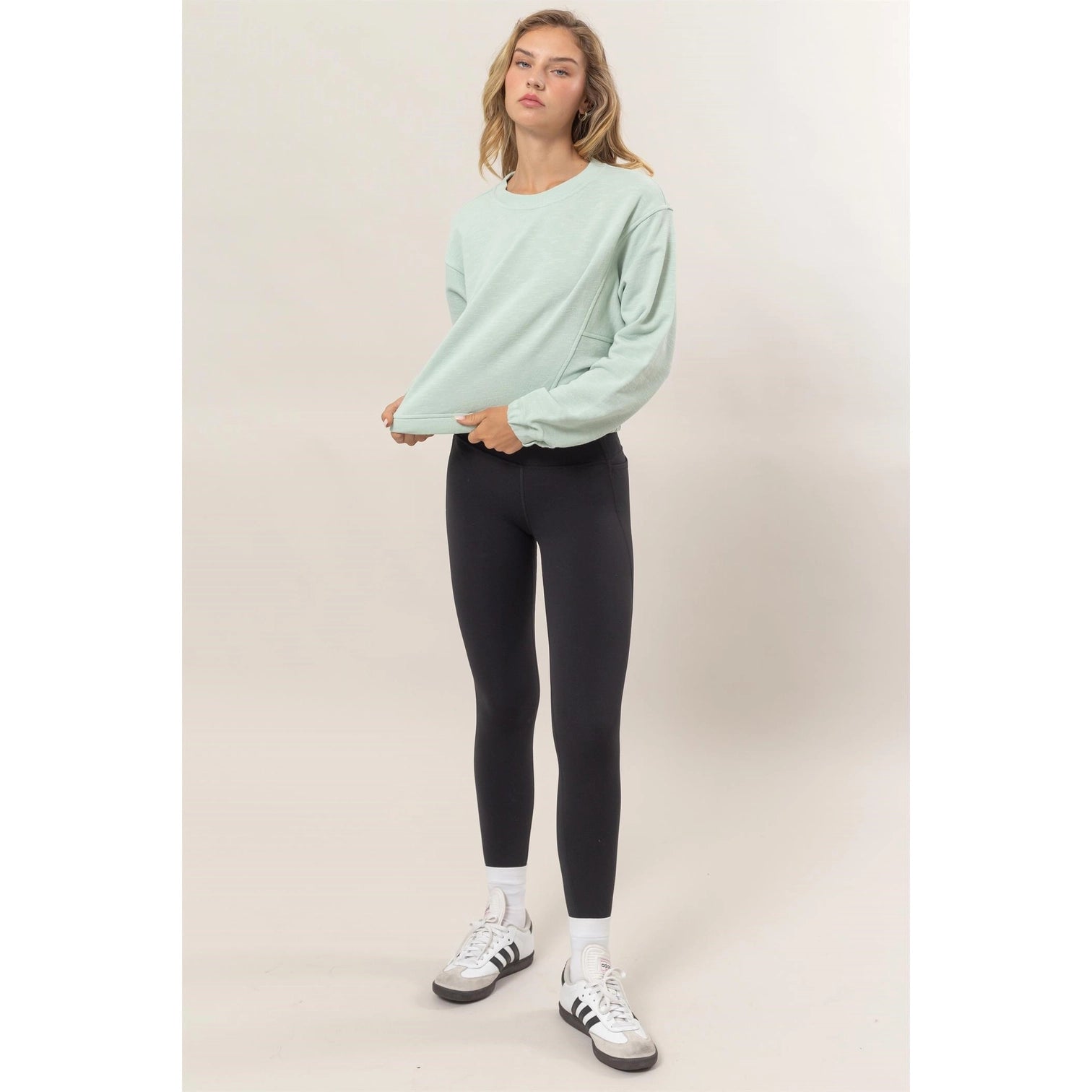 Cropped Pullover