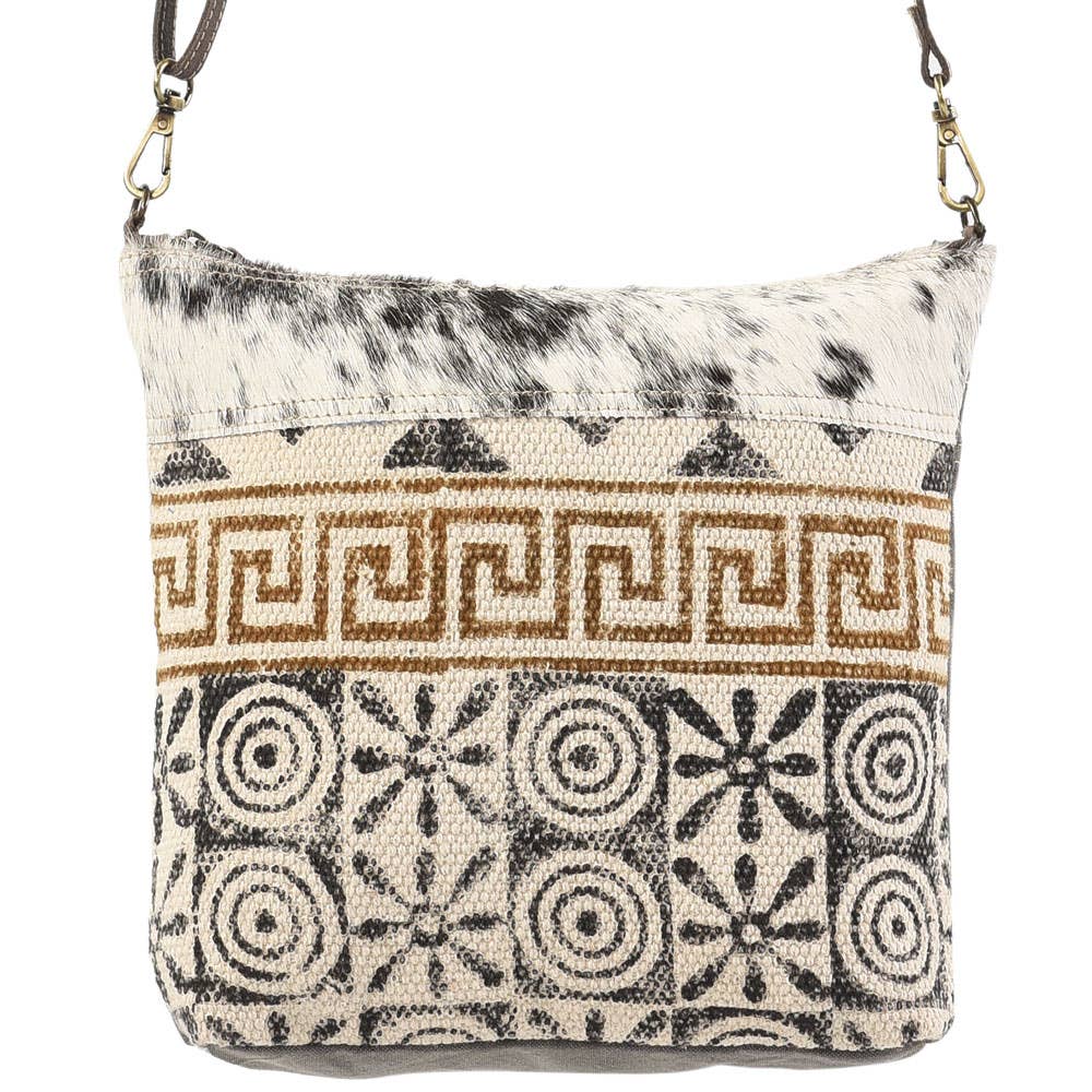 Crossbody with Pattern Rug and Fur